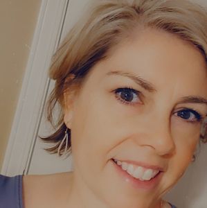 Meet your Posher, Danette